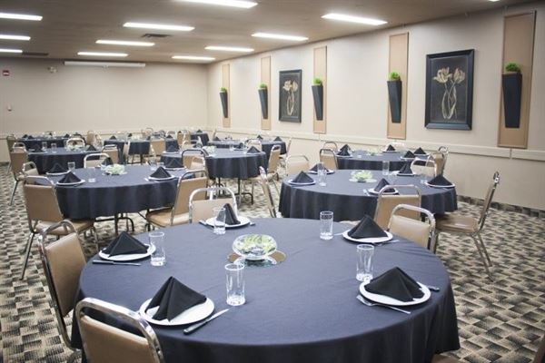 Manitou Springs Resort and Spa