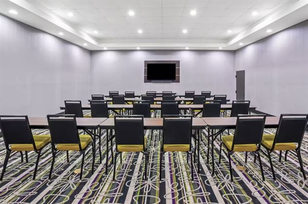 La Quinta College Station South