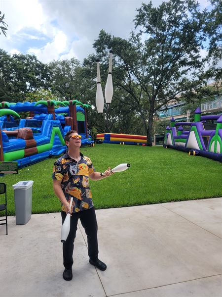 YTE Events and Balloon Decor