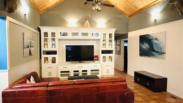 Paradise Resort at The Hill Country