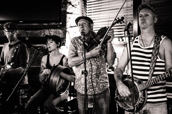 Blarney Broughs Irish Band