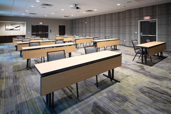 Courtyard Biltmore Village