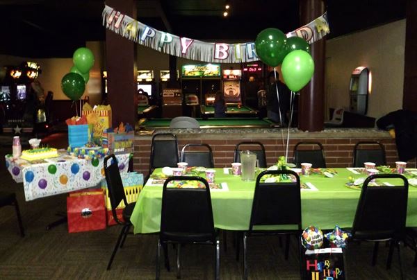 Tower Lanes Entertainment Center