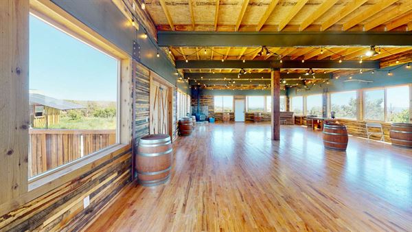 Wolf Springs Ranch Retreat/Event Center