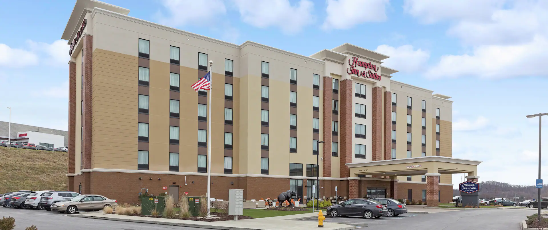 Hampton Inn & Suites Morgantown University Town Centre