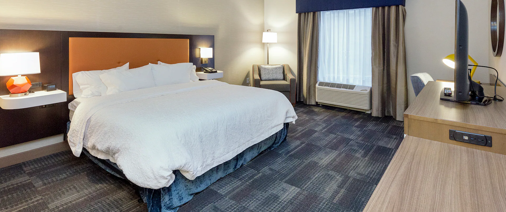 Hampton Inn & Suites Morgantown University Town Centre