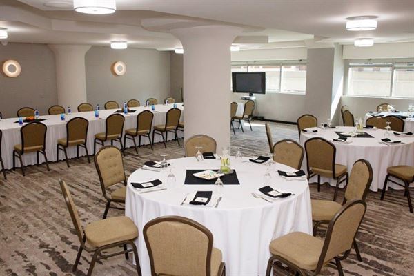 The Atheneum Suite Hotel