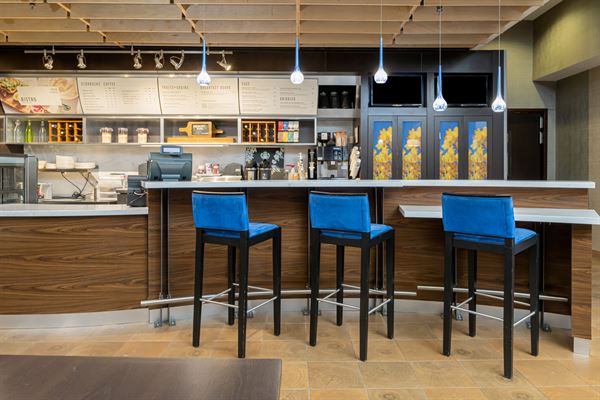 Courtyard Asheville Airport