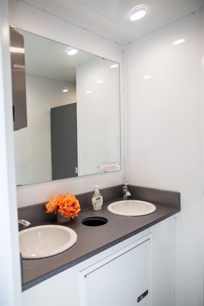 J & J Luxury Restrooms