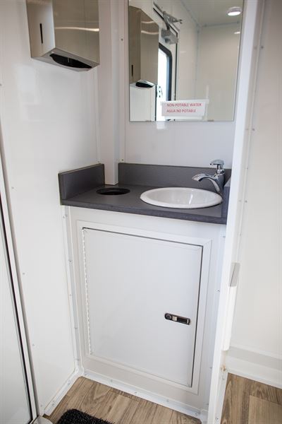 J & J Luxury Restrooms