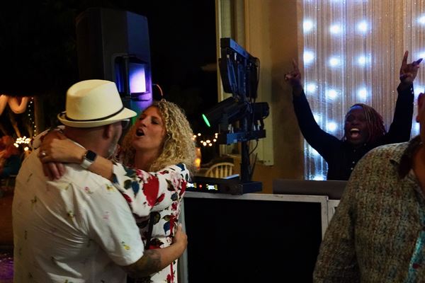 queendoq the Wedding DJ