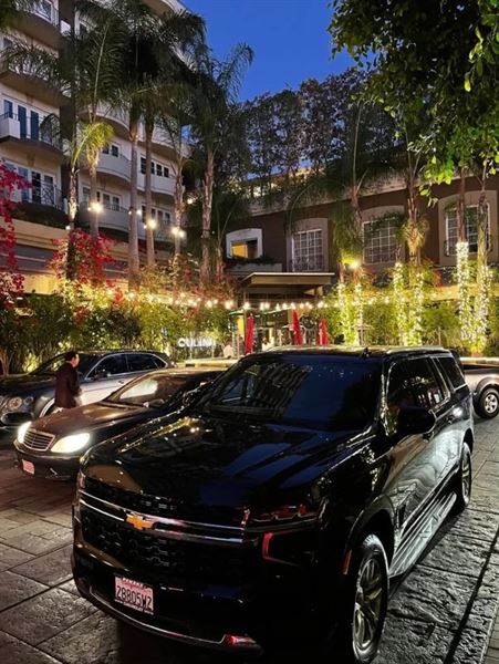 Black Car Connection