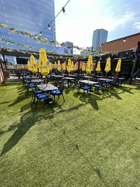 The Canadian Icehouse