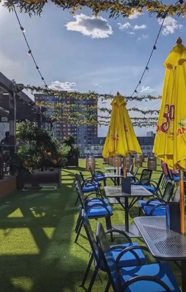 The Canadian Icehouse