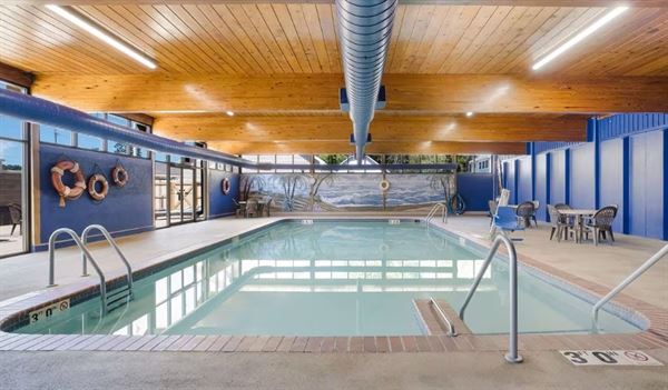 Best Western - Riverfront Inn