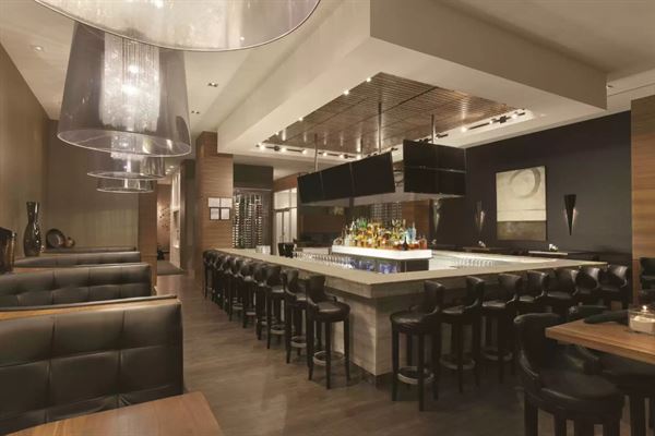 Radisson Hotel & Conference Centre Calgary Airport