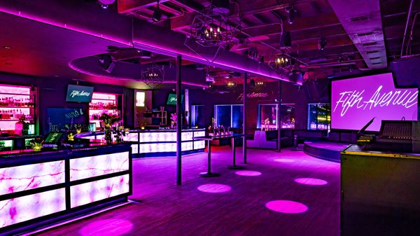 Fifth Avenue Royal Oak