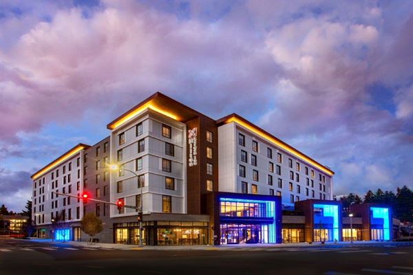 Hilton Garden Inn Redmond Seattle- Fall Savings Await You! We have some dates still available