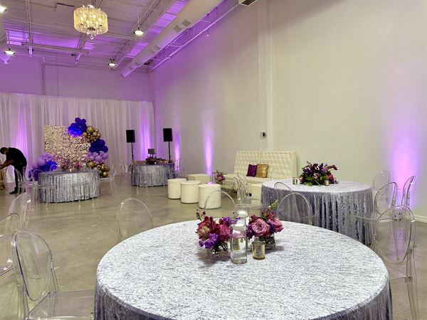 Jglow Venue