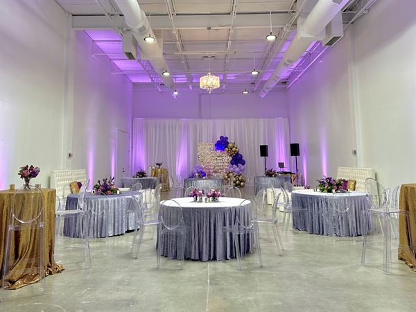 Jglow Venue