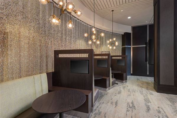 Courtyard Greenville Downtown