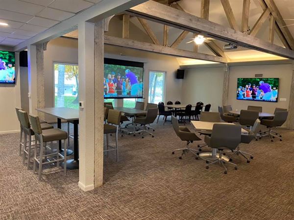 Arrowhead Yacht Club