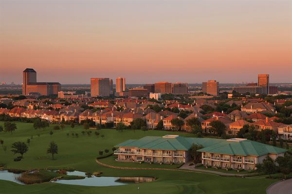 The Ritz-Carlton Dallas, Las Colinas