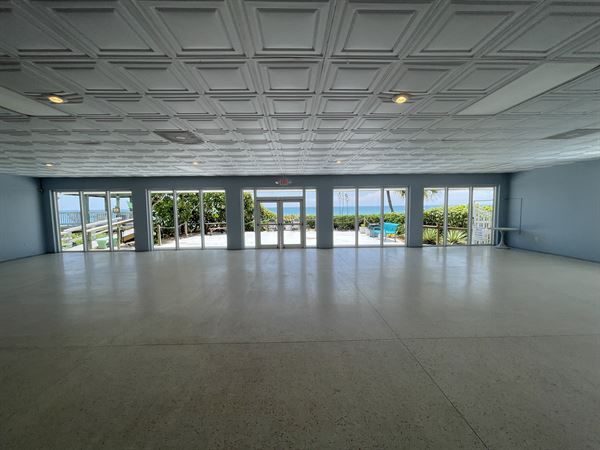 Oceanfront at Windmill