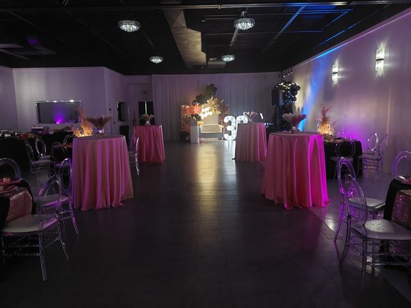 Dare II Decor Venue