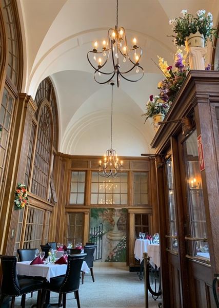 Club 300 & Nucky's Speakeasy