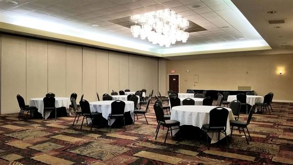 Best Western PLUS Eau Claire Conference Center