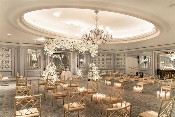 The Pierre A Taj Hotel