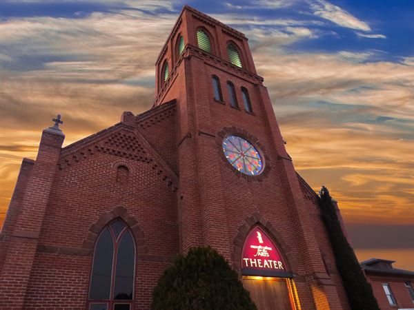 Suze's Prescott Center for the Arts