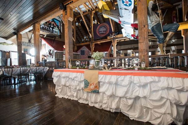 Hooper's Crab House & Sneaky Pete's