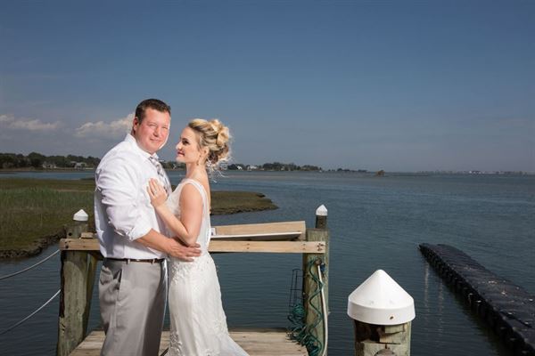 Hooper's Crab House & Sneaky Pete's