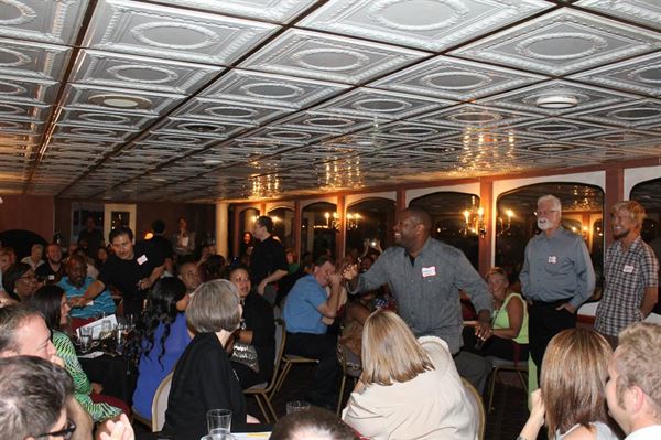 Dinner Detective Murder Mystery Show - Louisville