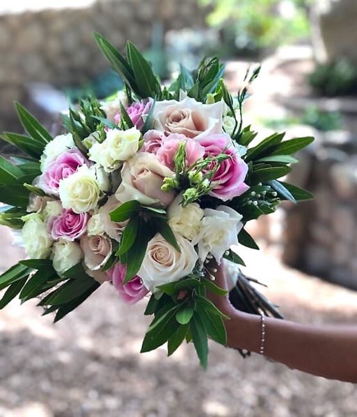 Rosy Flowers Event Design