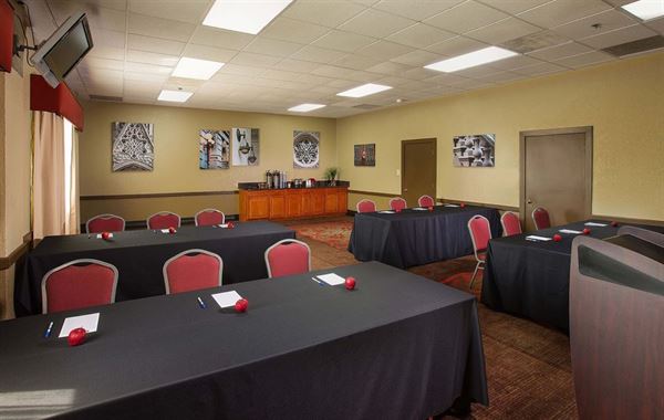 Best Western Plus - The Charles Hotel