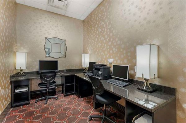 Best Western Plus - The Charles Hotel