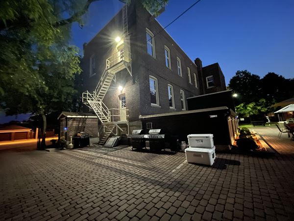 Bell Telephone Historical Garden Courtyard