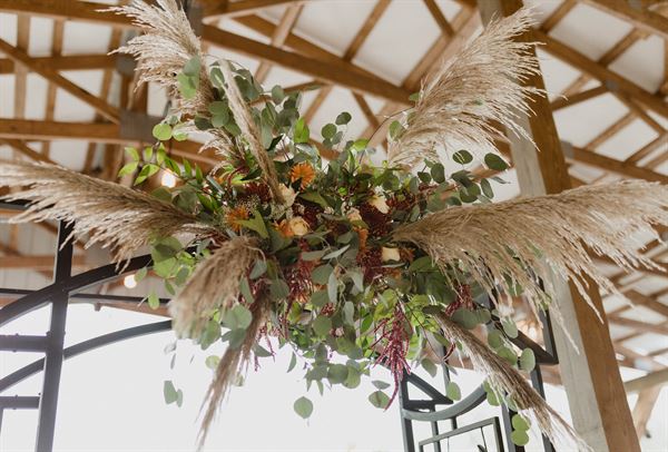 Lux Lineage Floral Design