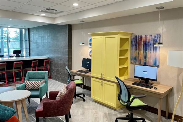 Hawthorn Suites by Wyndham Kingwood/Houston