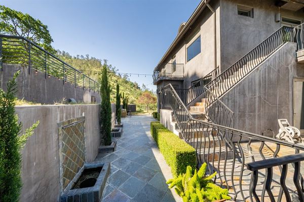 Millerton Lake Villa Rental