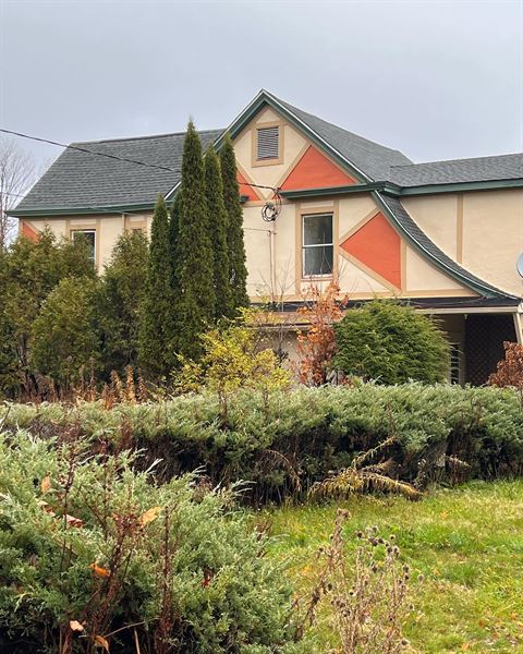 Nat's Mountain House