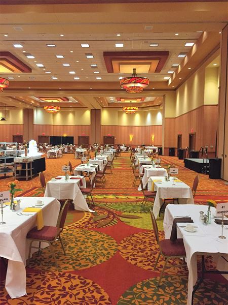 Embassy Suites Loveland - Hotel, Spa & Conference Center
