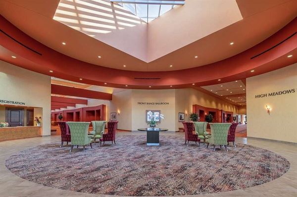 Embassy Suites Loveland - Hotel, Spa & Conference Center