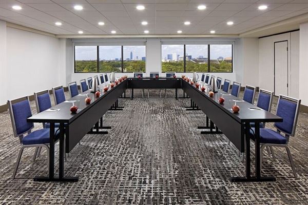 Hilton Houston Plaza/Medical Center