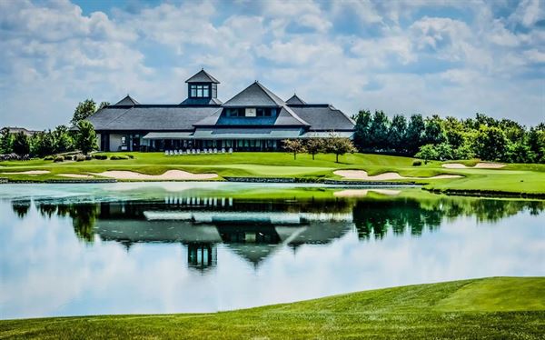 Four Bridges Country Club