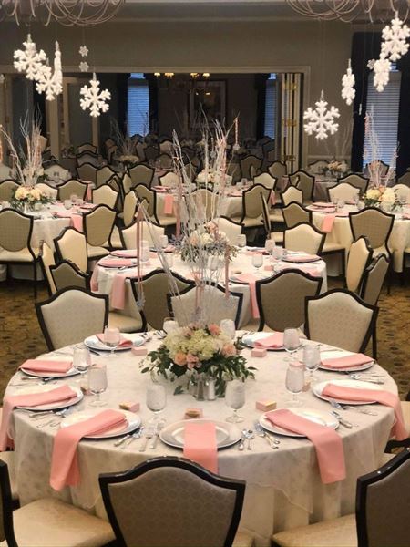 Four Bridges Country Club