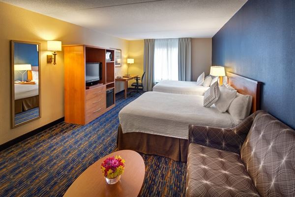 Fairfield Inn & Suites Toronto Brampton